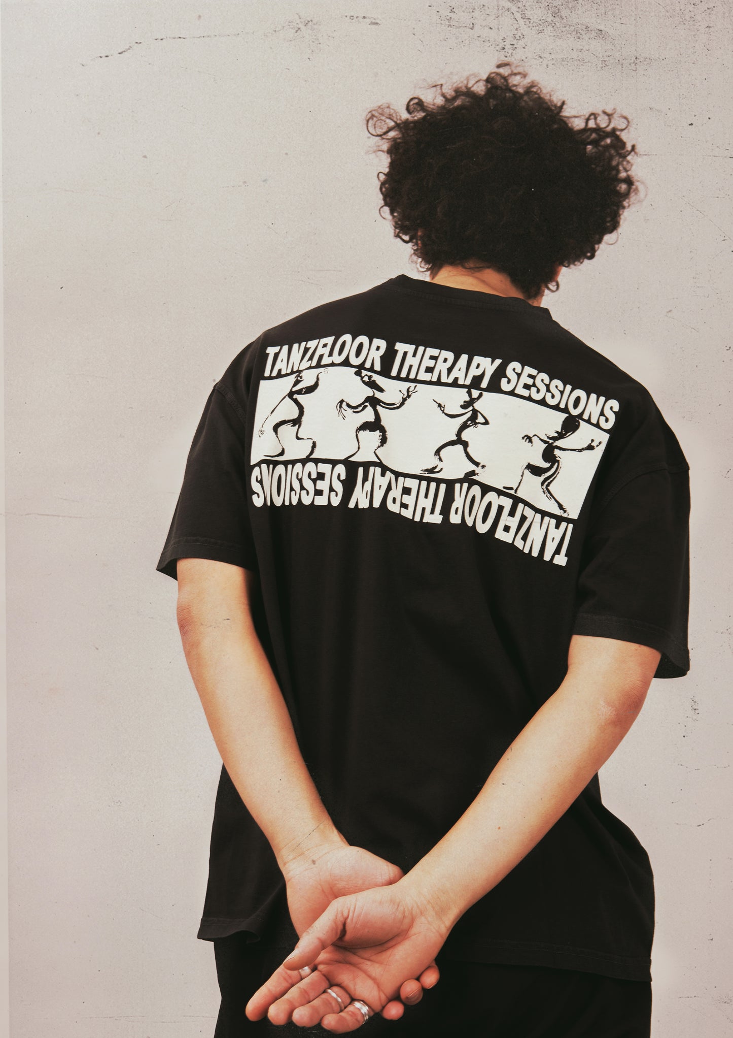 Tanzfloor Theraphy Tshirt - Black (Glow In Dark)