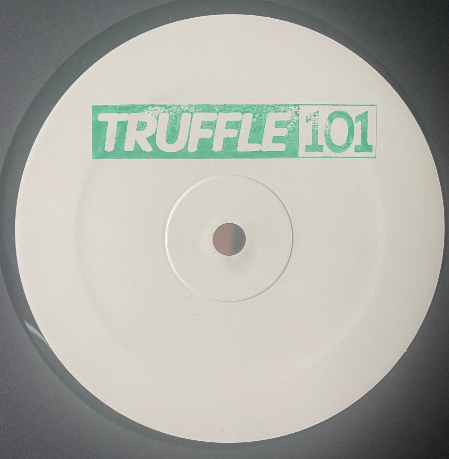 Acid Chaz & Keny G - Brighton to Cipolletti (Truffle103)