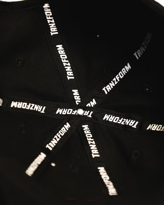 Minimal Cap - (Black)