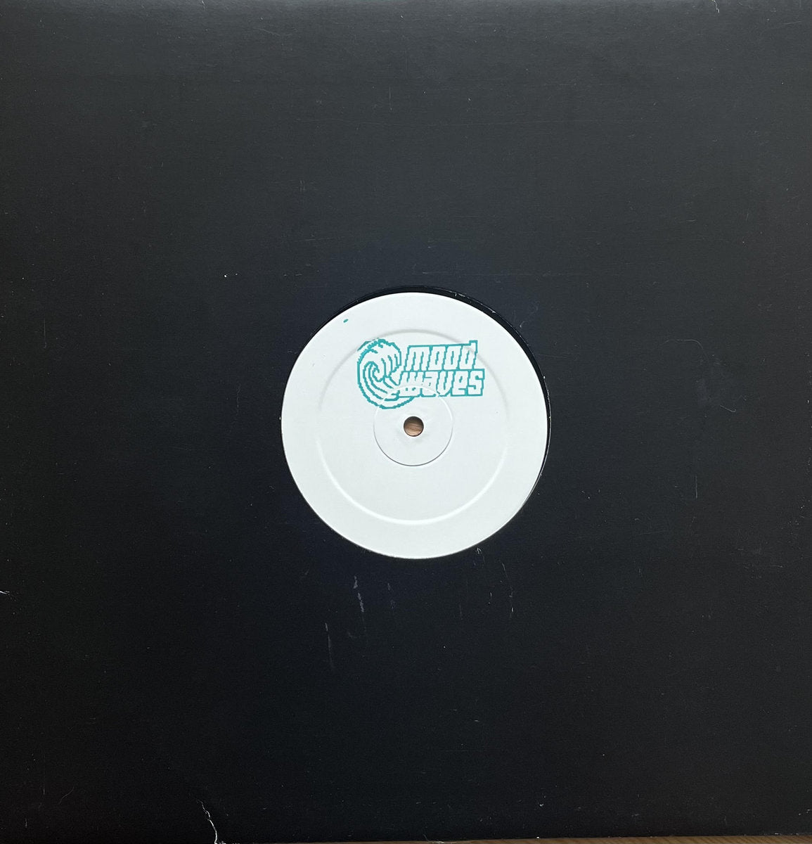 MW002 // Various Friends - Cave Waves EP